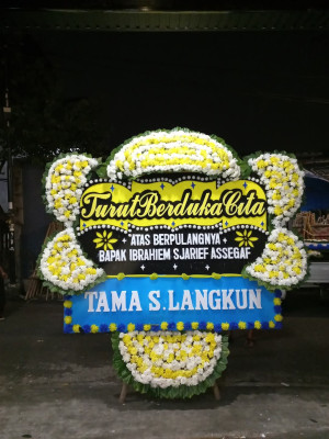 Papan Bunga Duka di Pelebaga